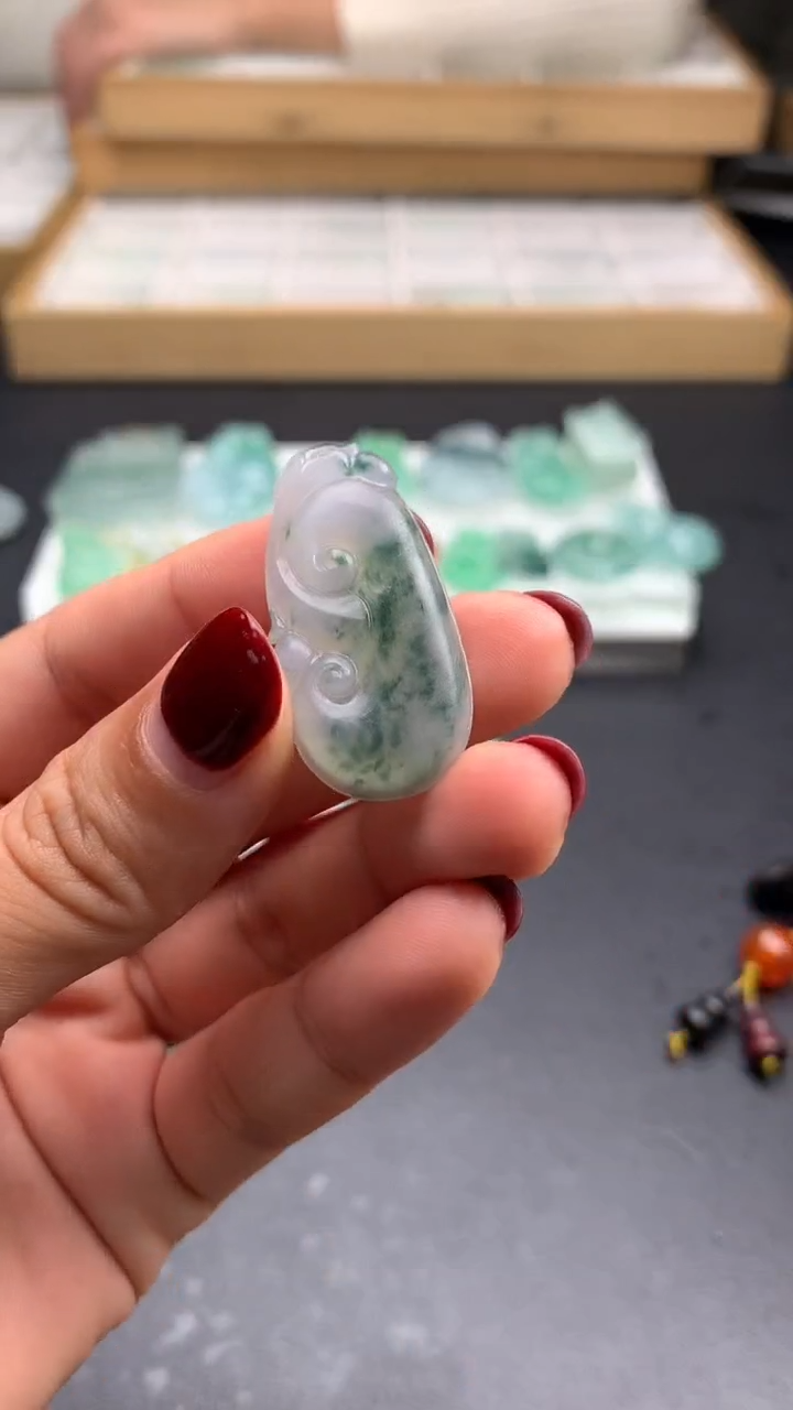 【闪购商品】定制翡翠未镶嵌          