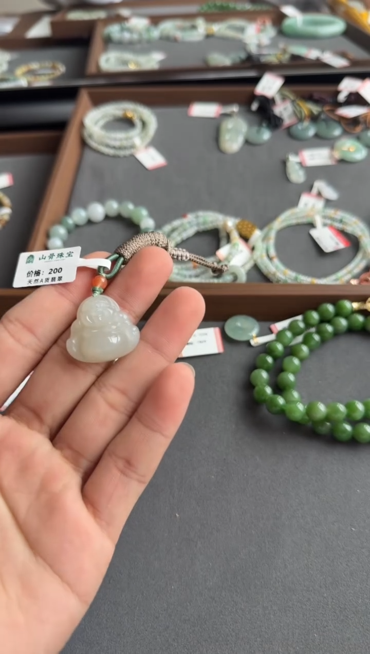 颈饰未镶嵌和田玉4999号买断