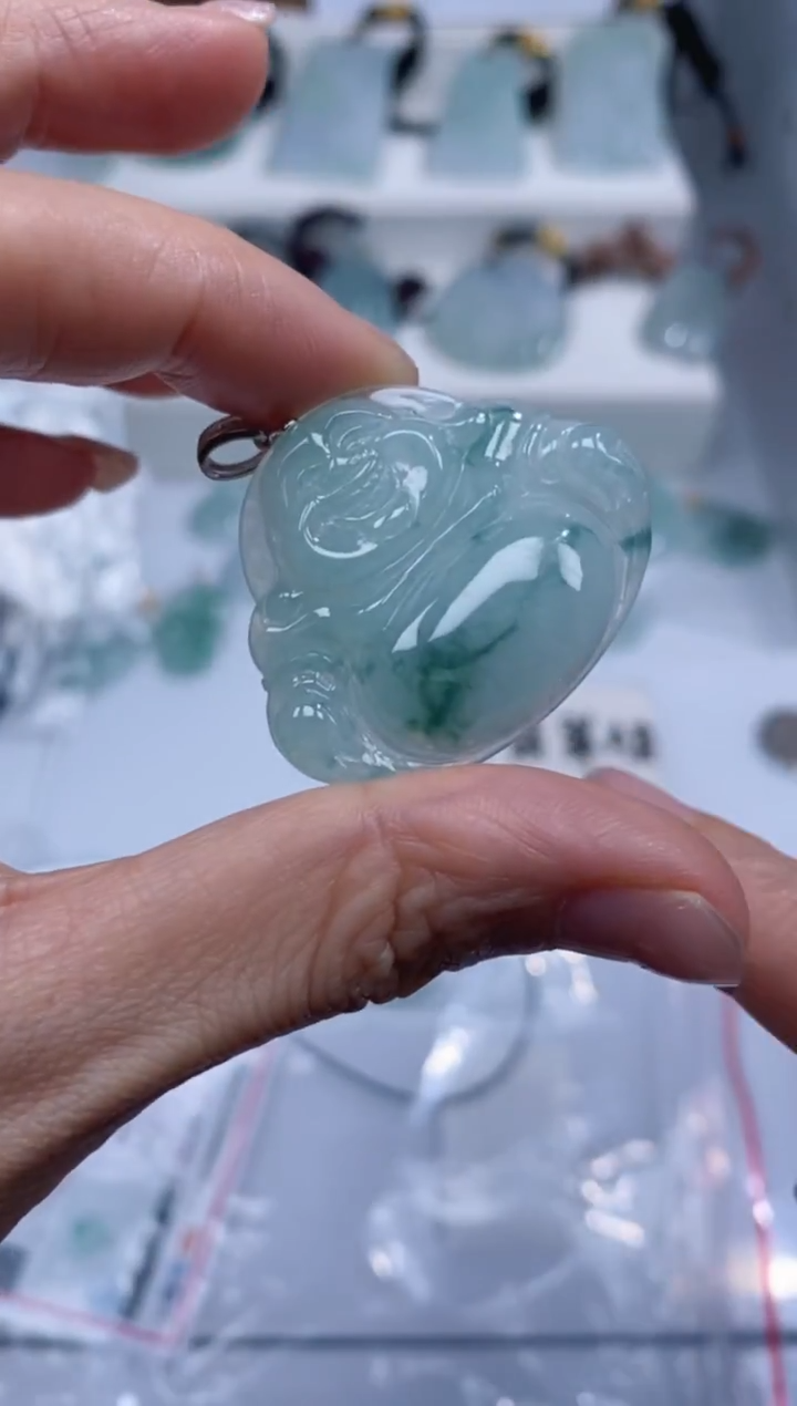 颈饰银S925镶嵌翡翠吊坠