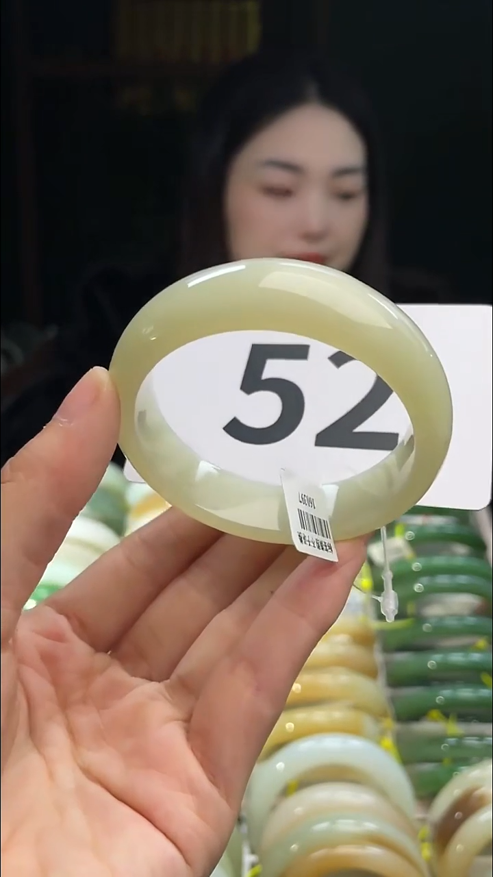 定制和田玉和田玉手镯