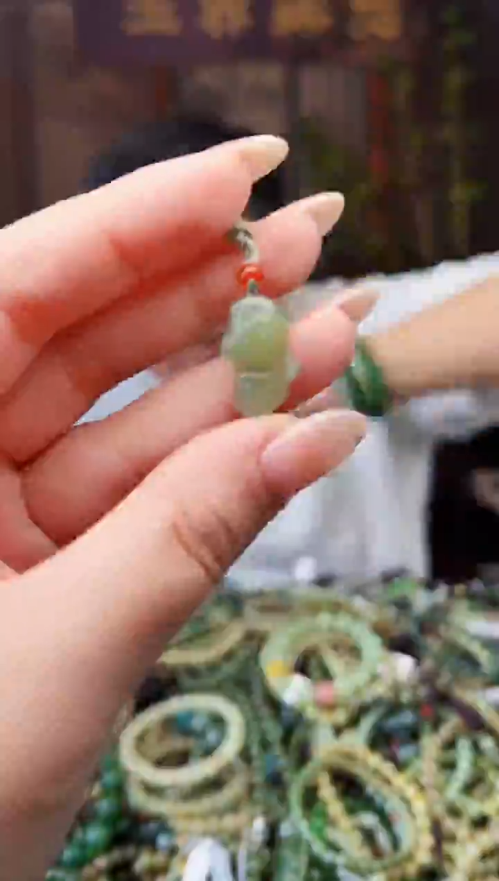 颈饰未镶嵌和田玉多样性发货拍一发一