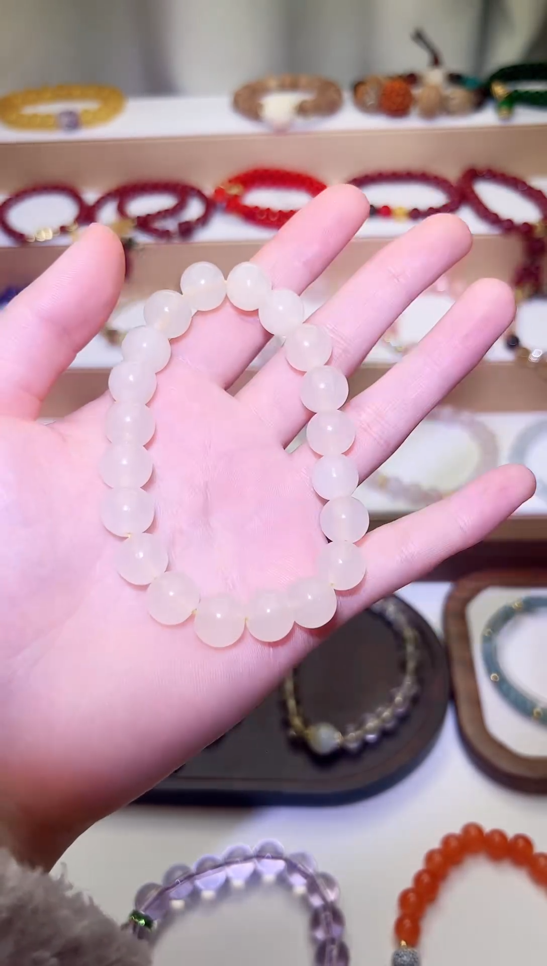 【闪购商品】石英质玉手链未镶嵌玛瑙手串