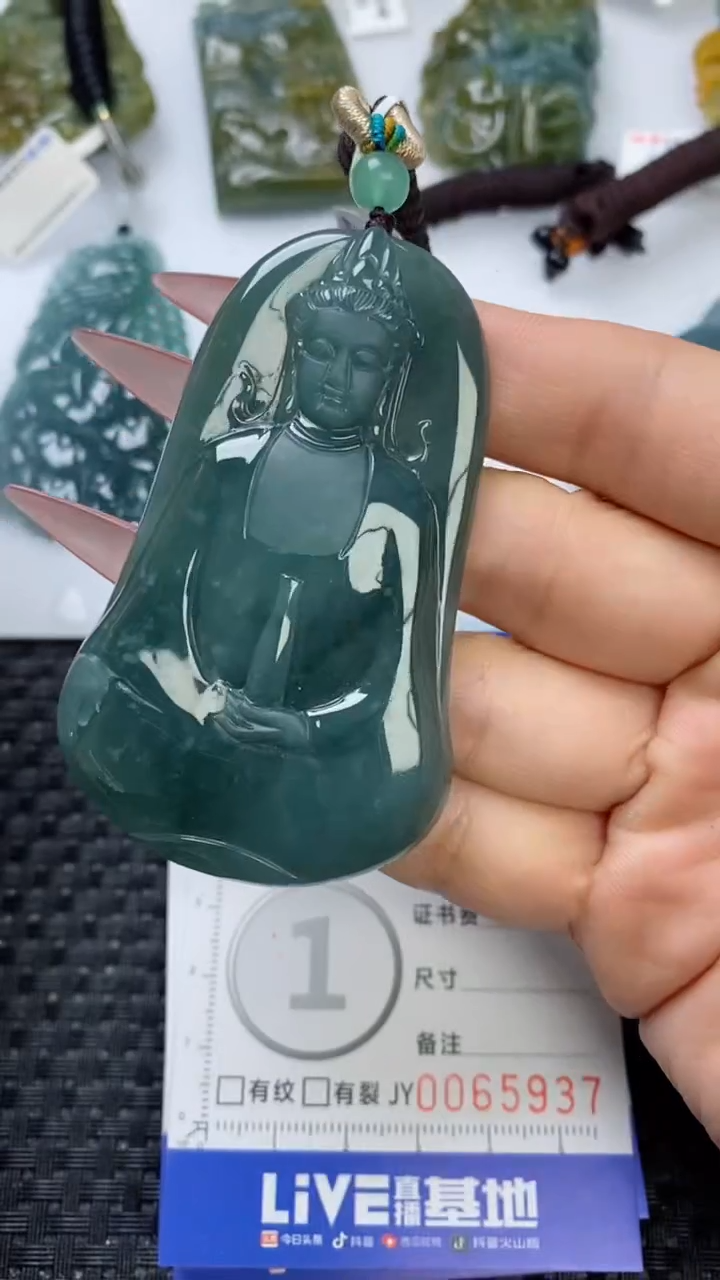 【闪购商品】翡翠颈饰未镶嵌111111111111111