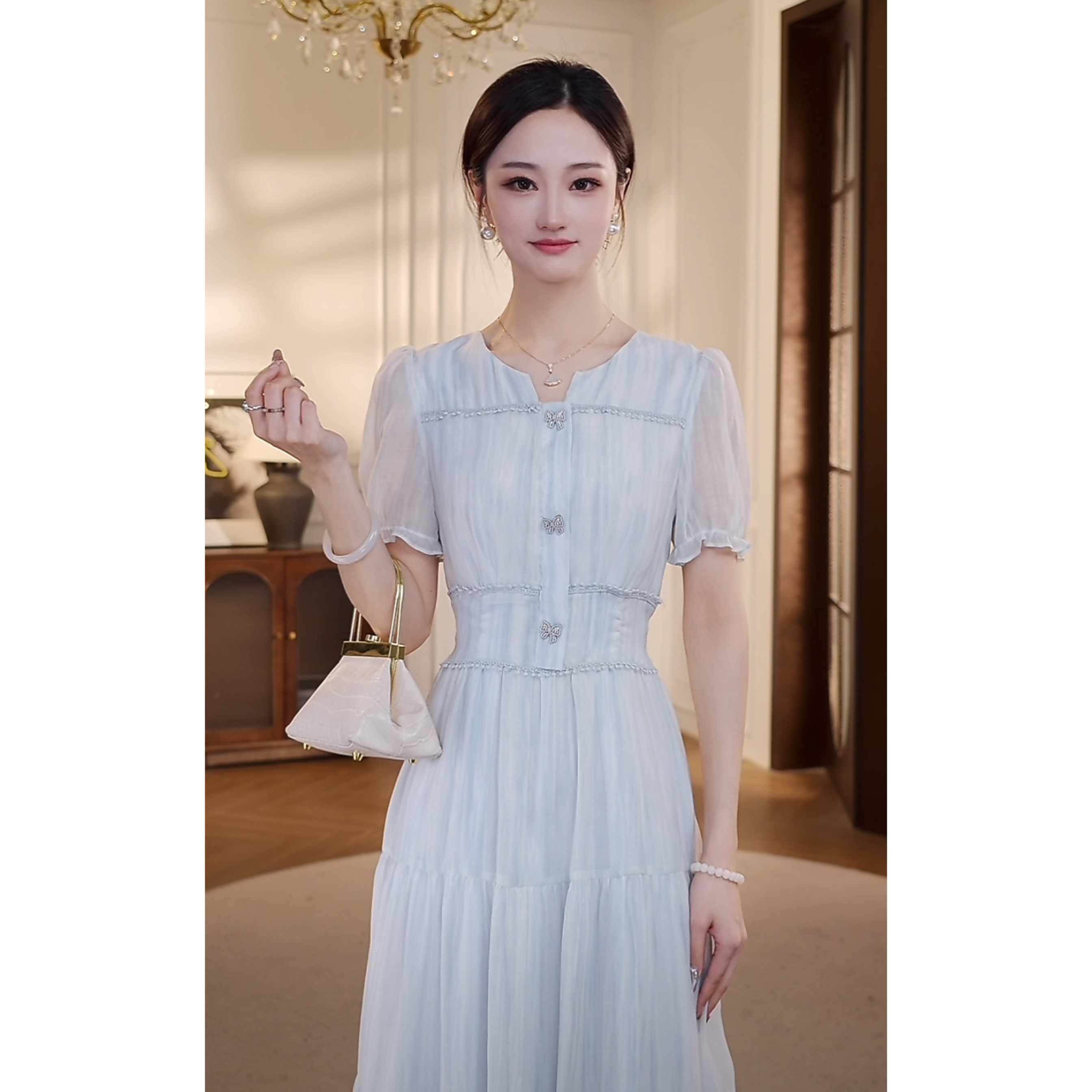 【双双&GERTCOREL】星河赴梦 夏季V领收腰长款连衣裙 GC252L1033