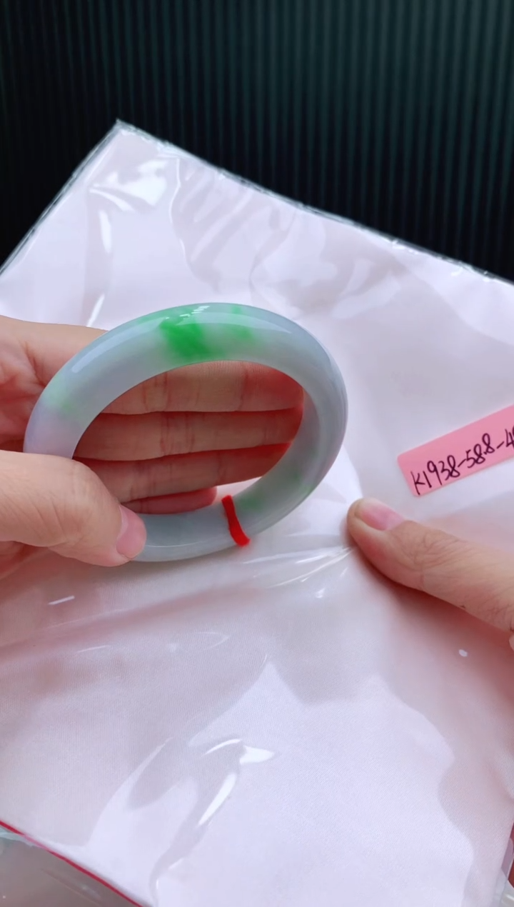 未镶嵌手镯翡翠58+