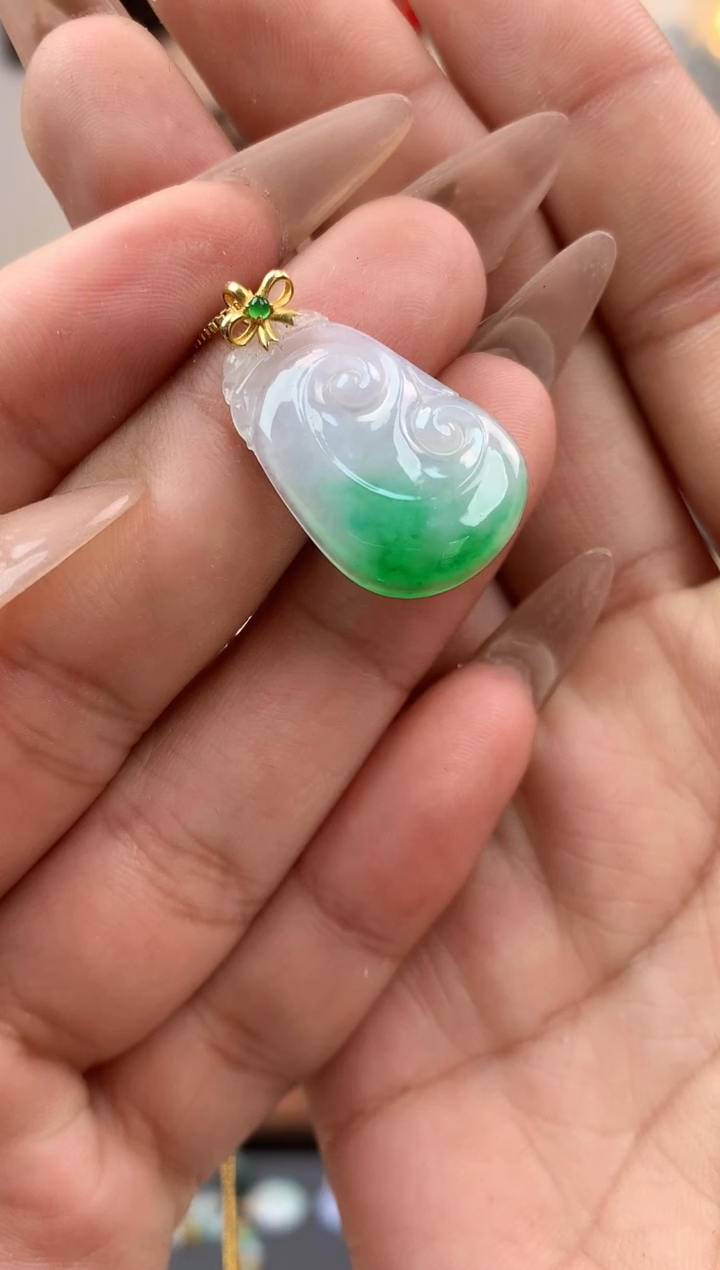 【闪购商品】翡翠吊坠(不含链)18K金镶嵌如意