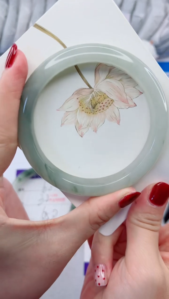 【闪购商品】石英质玉手镯合金61-62.3