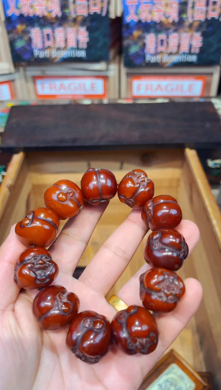 未镶嵌蜜蜡裸石1瑞哥专属高端精品83