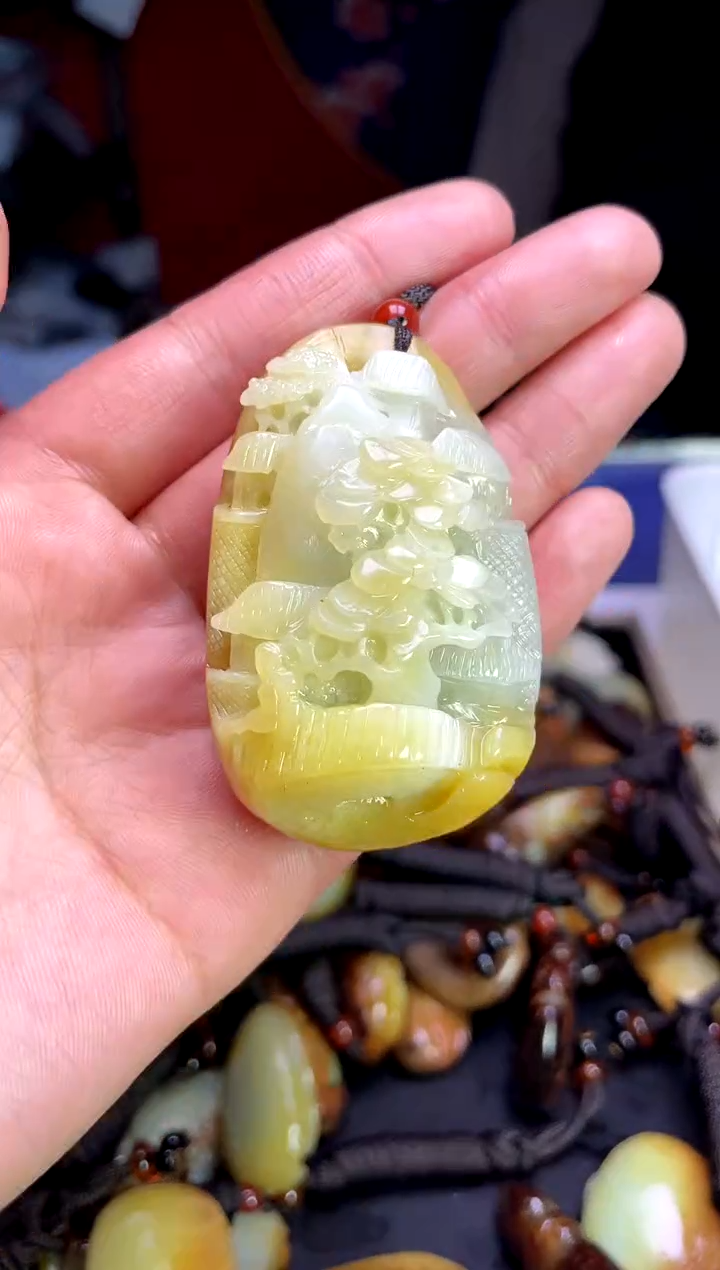【闪购商品】和田玉颈饰未镶嵌1