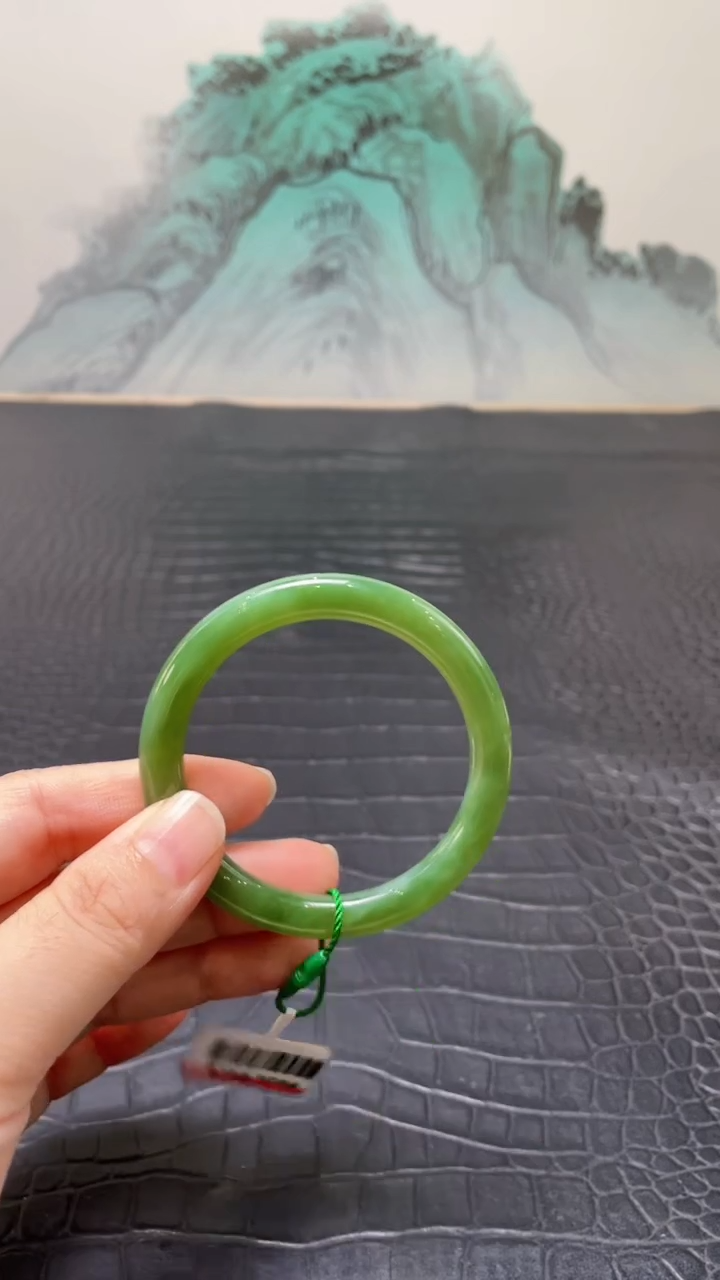 未镶嵌手镯和田玉（碧玉）R**a52