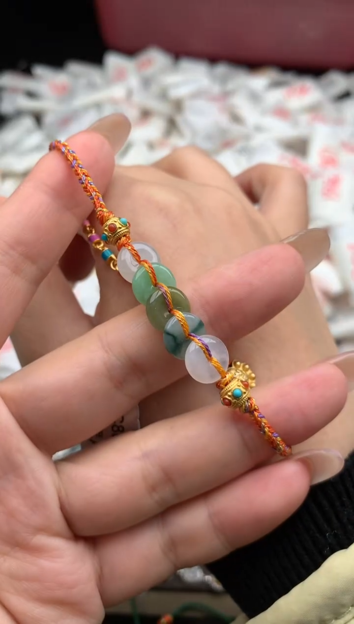 【闪购商品】翡翠手绳未镶嵌 一