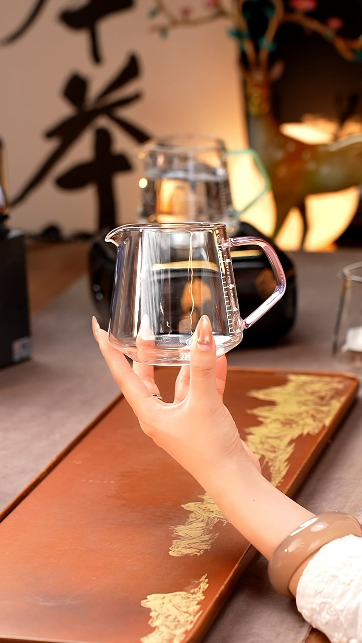 暗香疏影/雅韵刻度量杯/450ml/浅粉