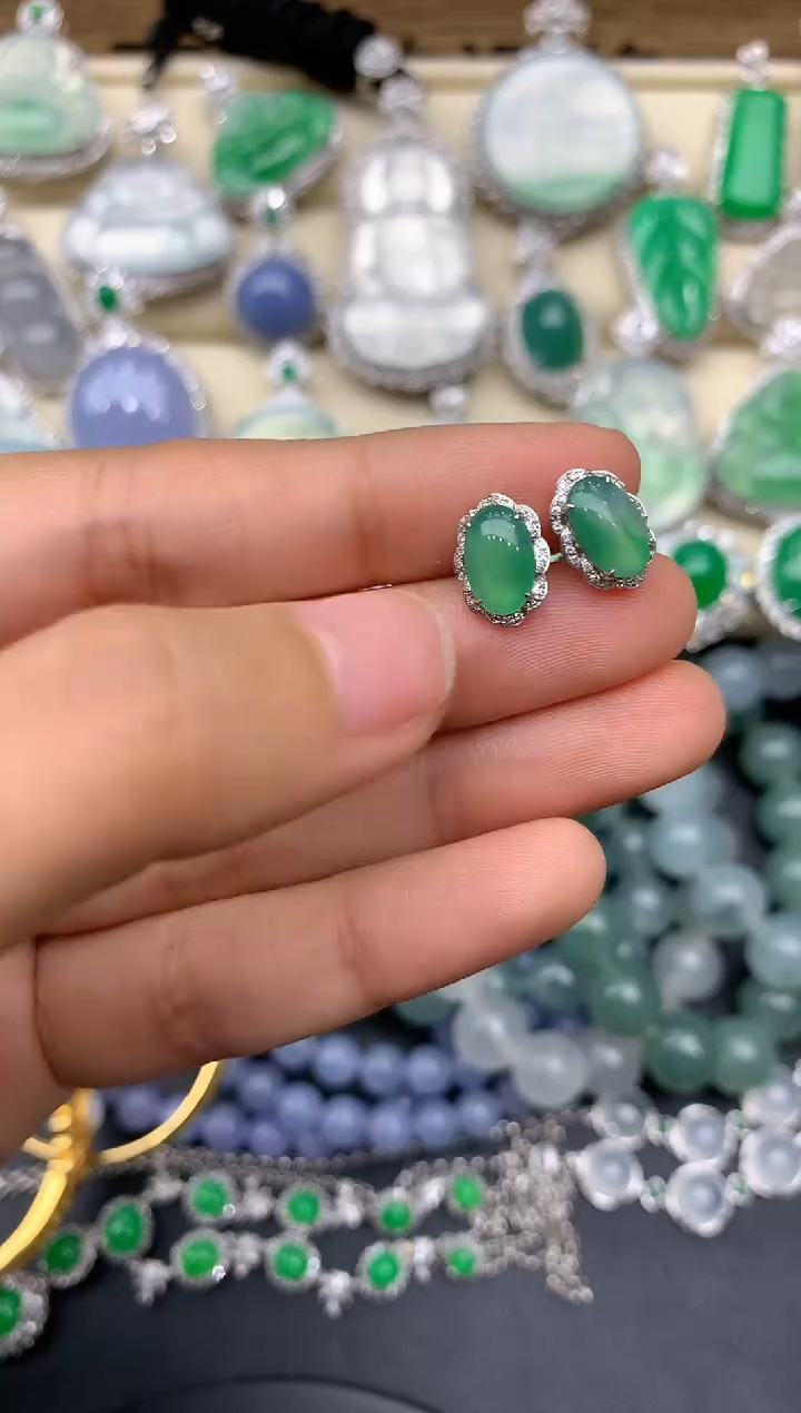 【闪购商品】翡翠耳饰18K金镶嵌221-中国好珍宝