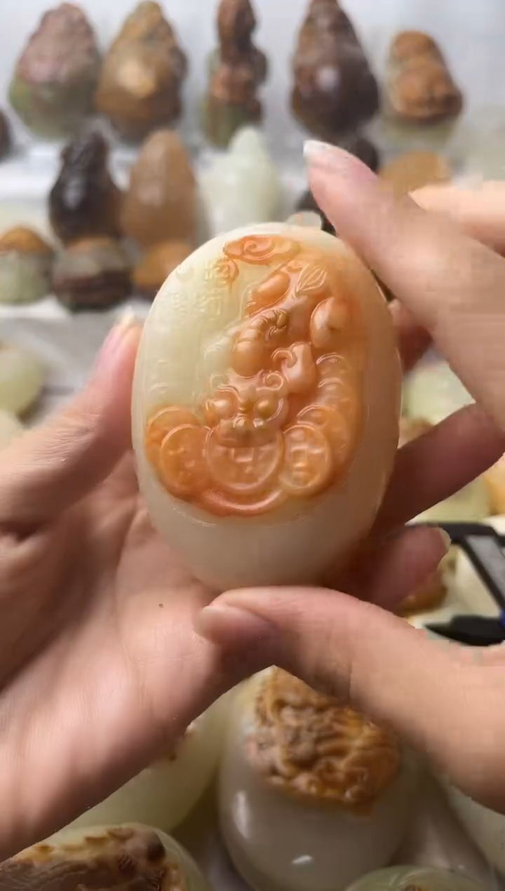 石材方解石手把摆件不退换貔貅