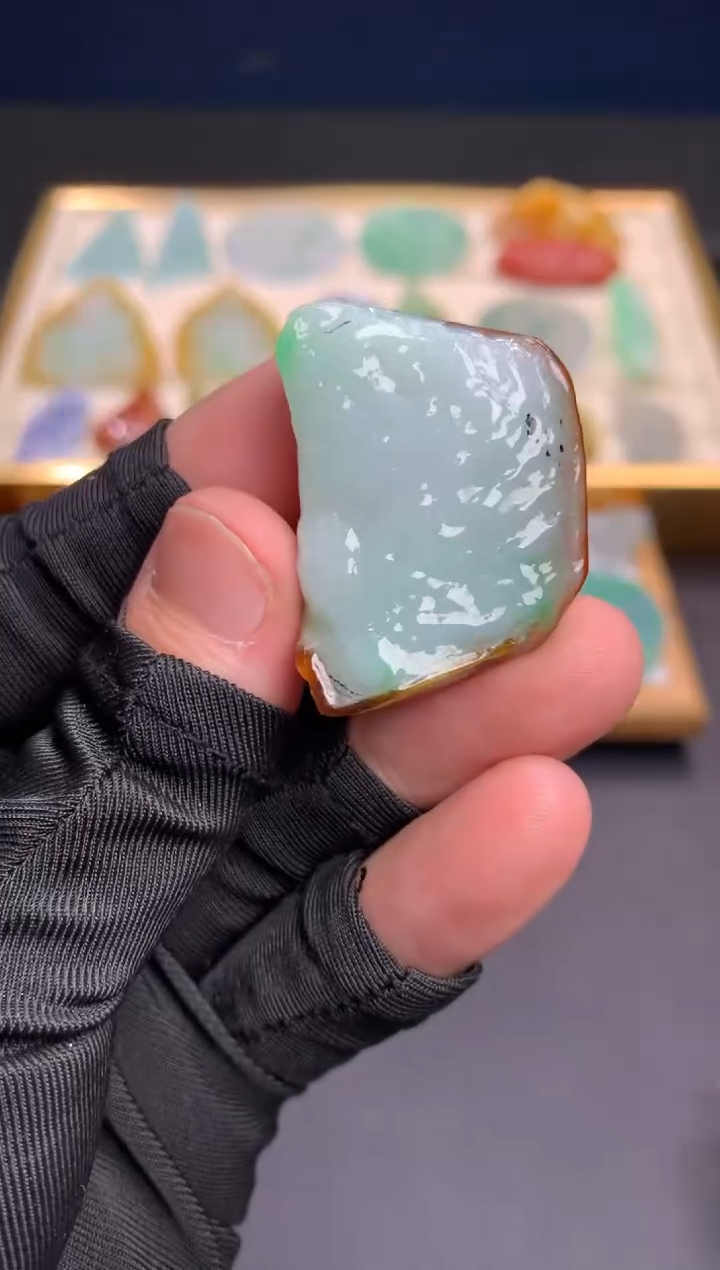 【闪购商品】定制翡翠未镶嵌          