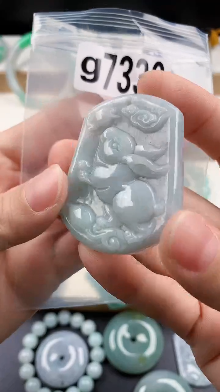 颈饰未镶嵌翡翠天然翡翠吊坠挂件