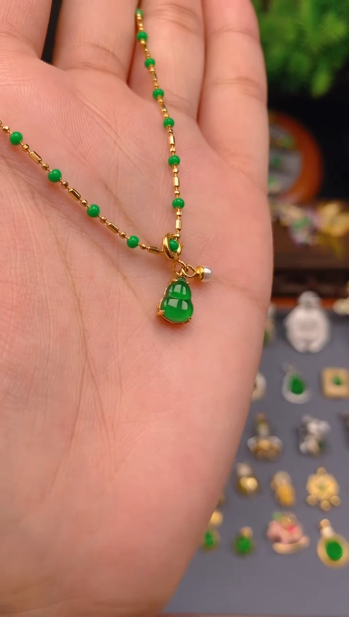 【闪购商品】翡翠吊坠(不含链)银S925镶嵌葫芦万能扣