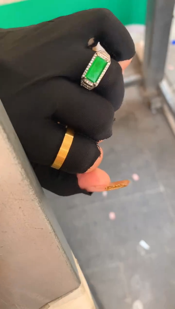 【闪购商品】定制翡翠未镶嵌29定制翡翠-多样性发货（发其一）