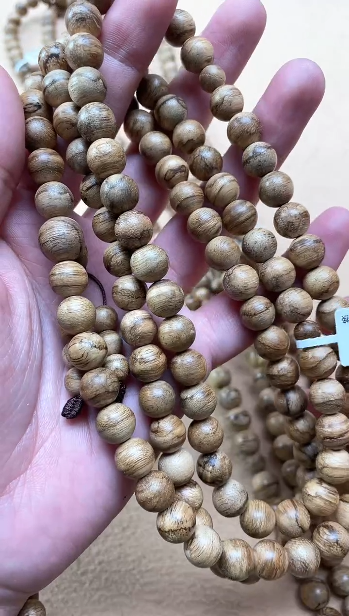 【闪购商品】沉香手串达拉干0.9圆珠红油多圈多样性发其一