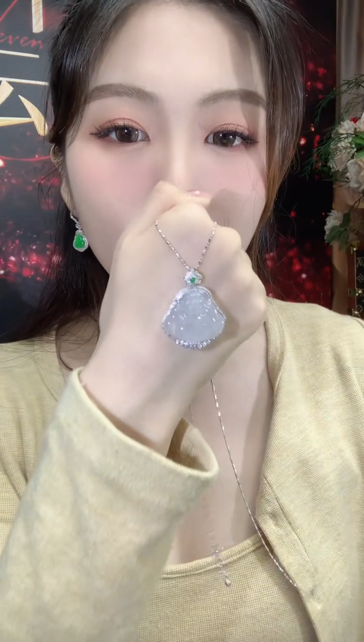 吊坠(不含链)18K金镶嵌翡翠A50