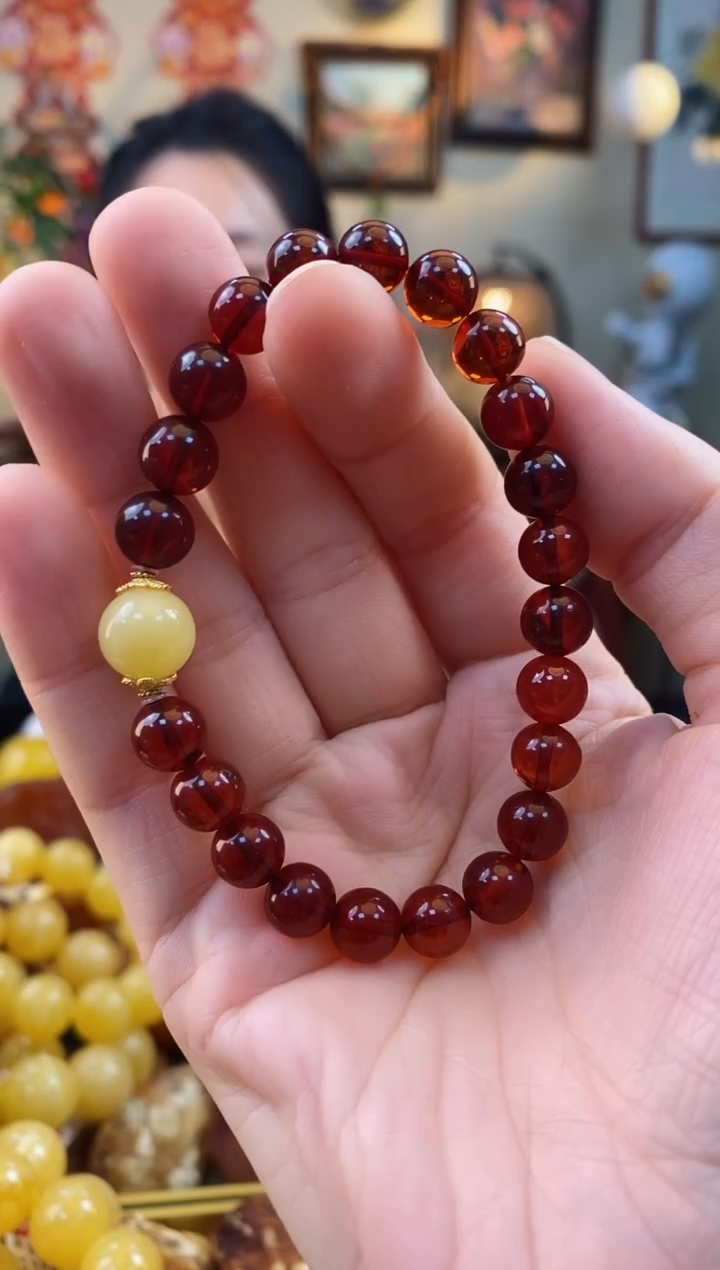 【闪购商品】琥珀手串未镶嵌手串