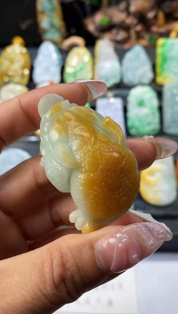 【闪购商品】定制翡翠未镶嵌翡翠A货一物一证