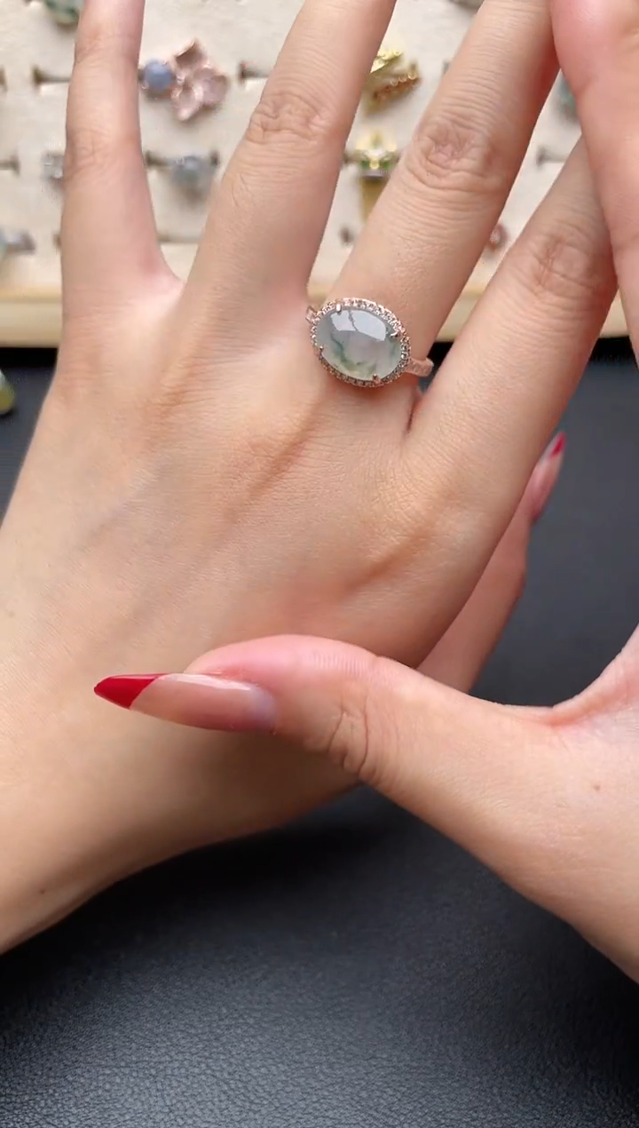 【闪购商品】翡翠戒指银S925镶嵌一物一证一礼盒