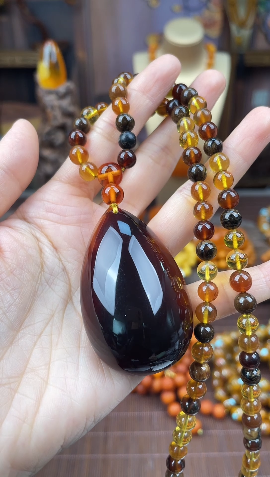 裸石琥珀未镶嵌多样性发货1，假一赔4