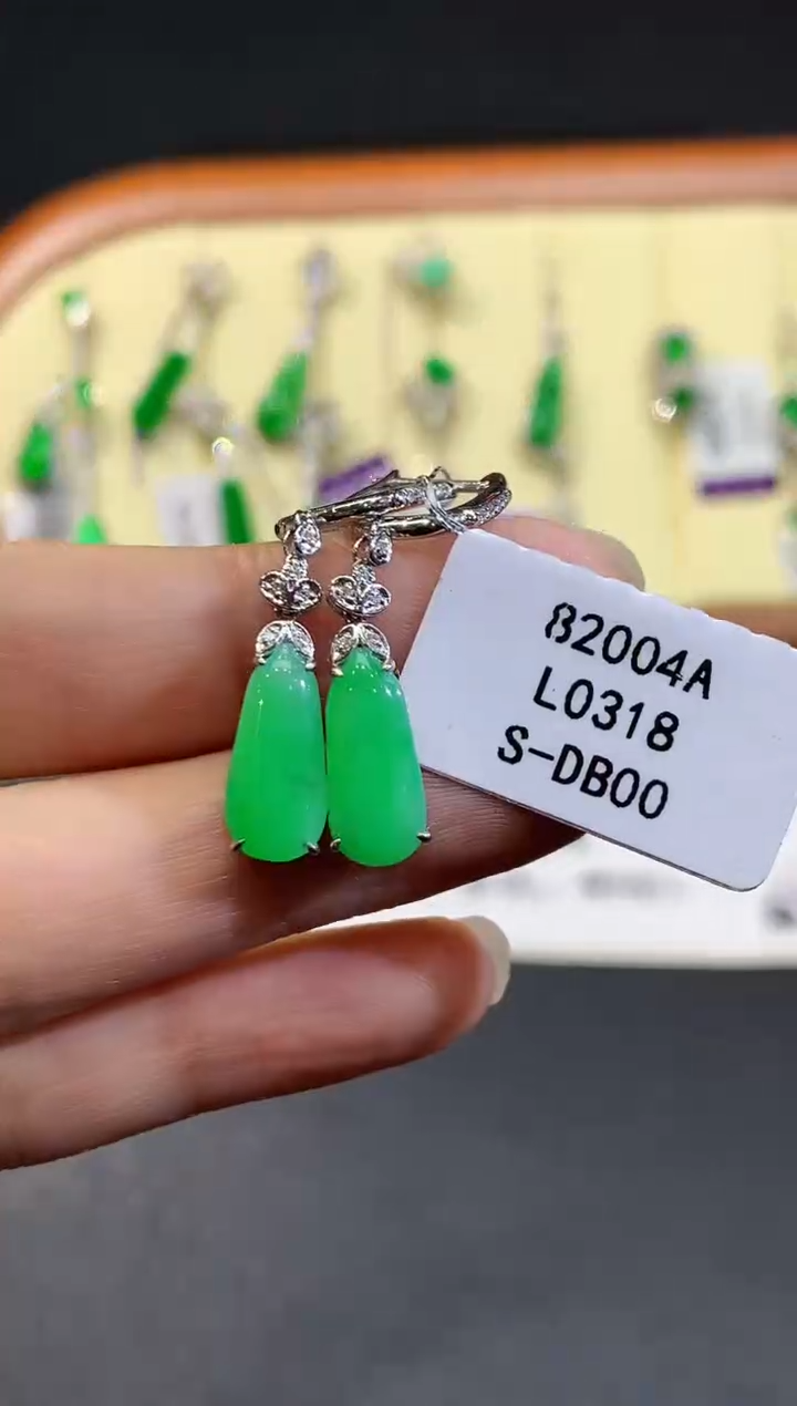 【闪购商品】翡翠耳饰18K金镶嵌L0318