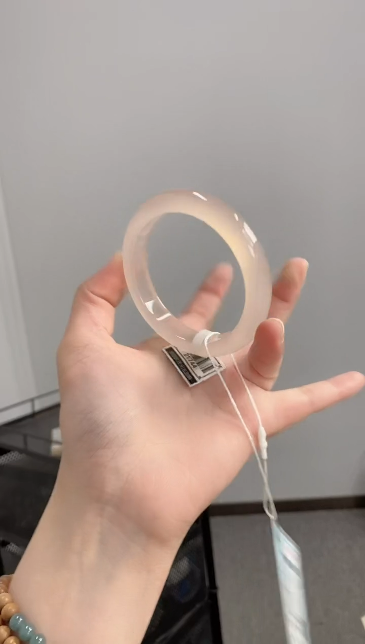 【闪购商品】玛瑙/玉髓手镯未镶嵌57-58圈