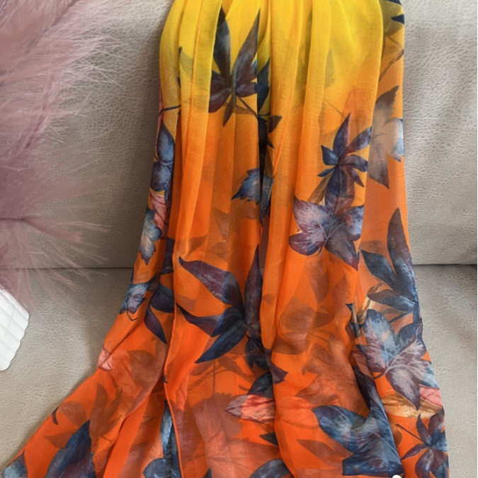 云纹纱加大版旅游拍照女士百搭洋气高档丝巾