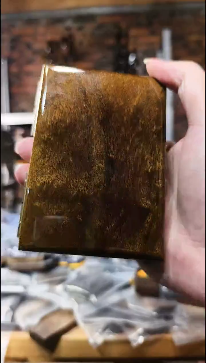 金丝楠    新款烟盒