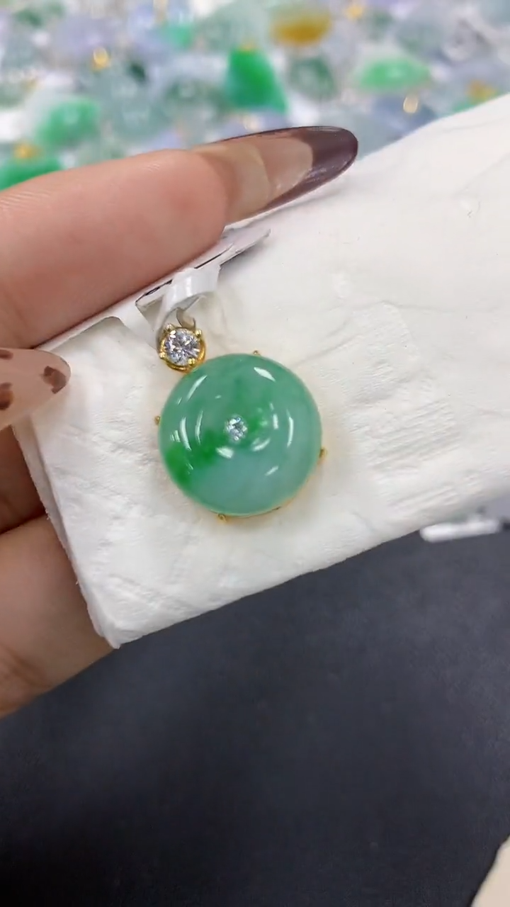 颈饰银S925镶嵌翡翠a货假一赔三支持复检百元上9元证书费自理