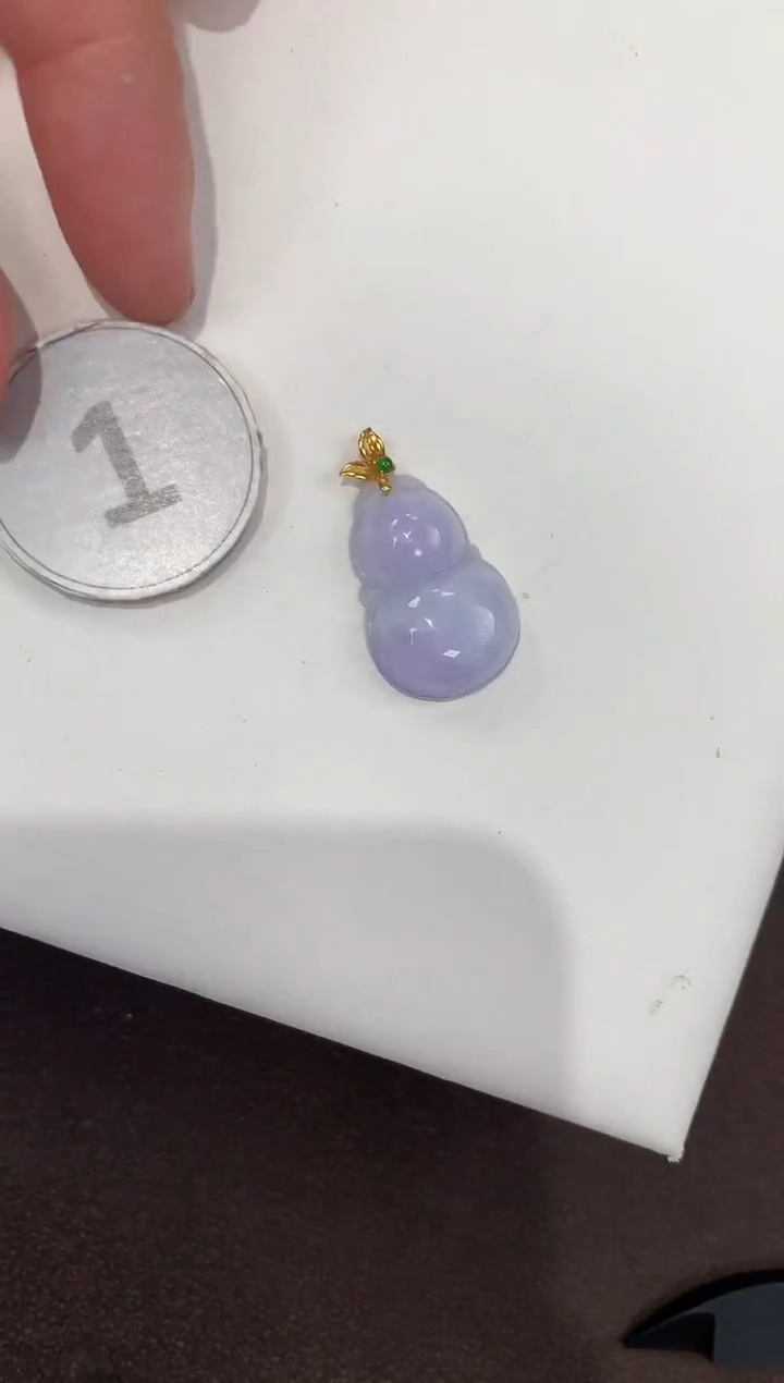 颈饰18K金镶嵌翡翠天然缅甸A货翡翠