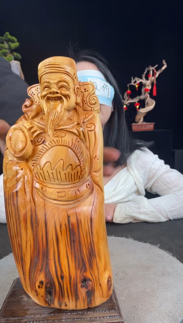 【闪购商品】柏木（崖柏）其他手工摆件,先抢先得!