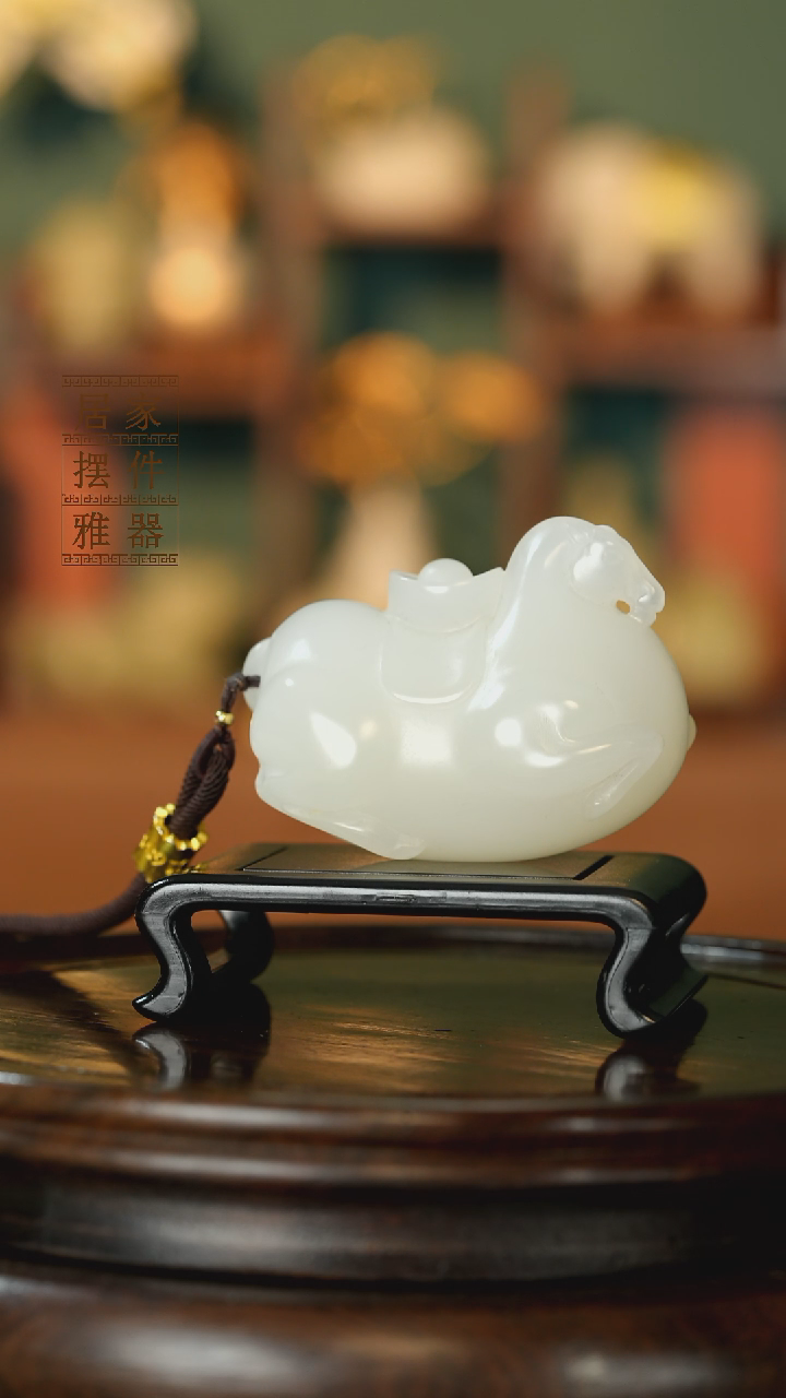 玉《马到成功》摆件