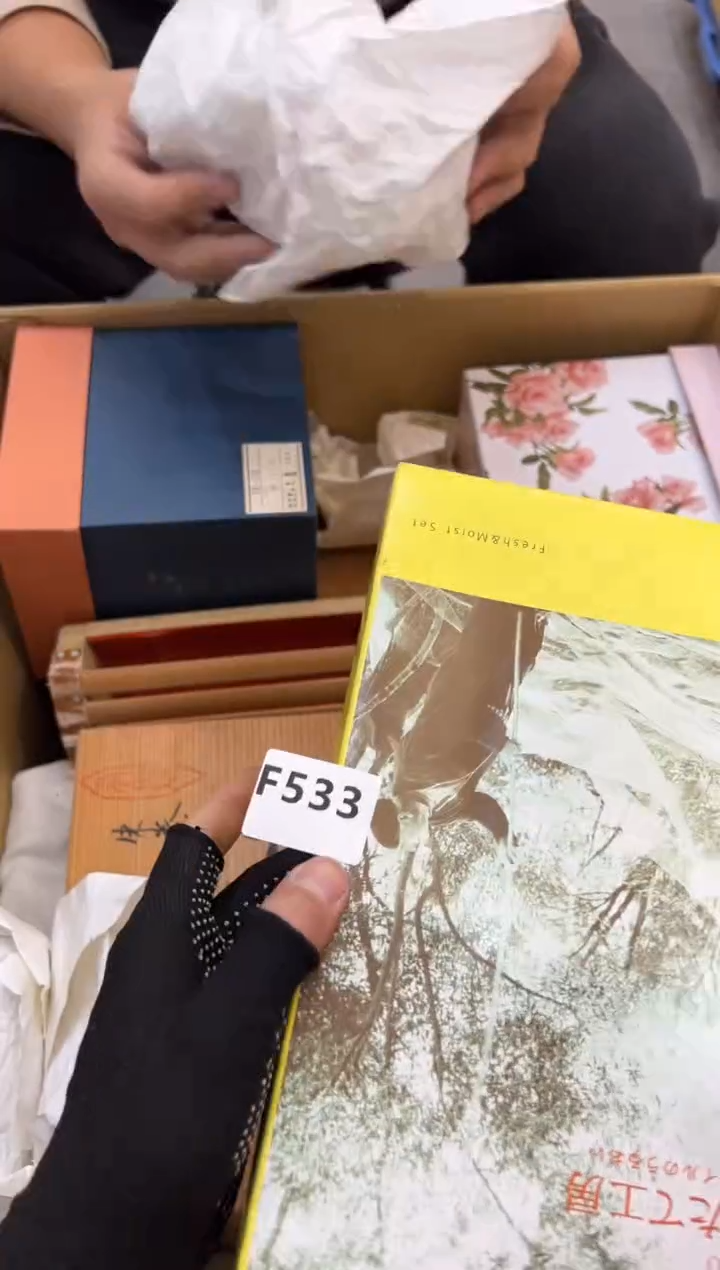 哇***蚁533中古商品谨慎参拍