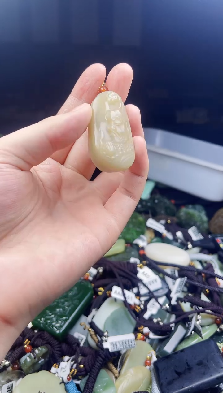 玉未镶嵌拍一发一未镶嵌拍一发一
