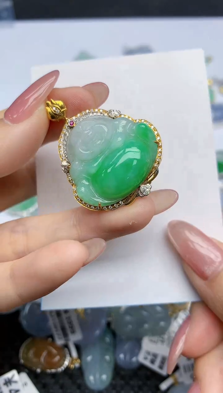 【闪购商品】翡翠挂件18K金镶嵌天然翡翠A货