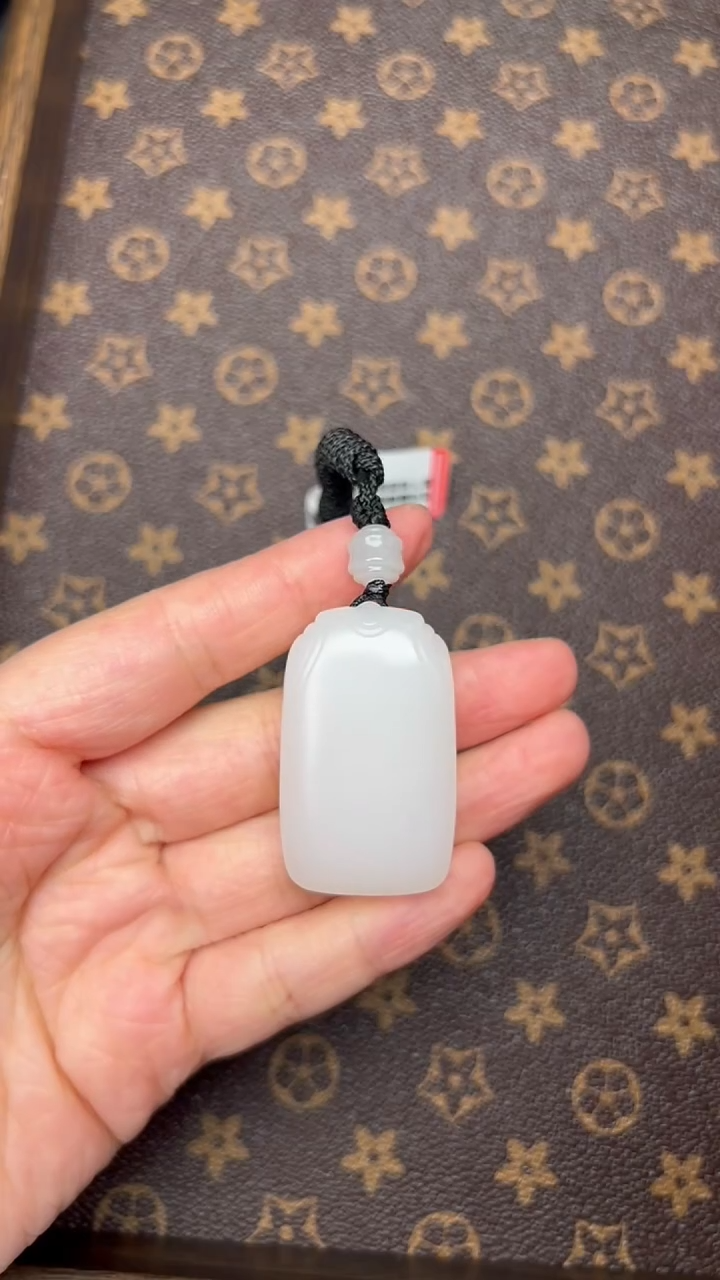 【闪购商品】和田玉吊坠(不含链)未镶嵌籽无事牌
