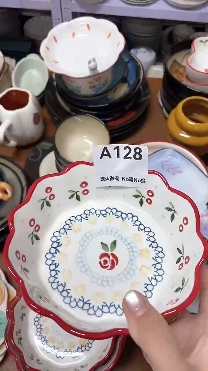 摆件猪**进默认微瑕！满25包邮！NO退NO换