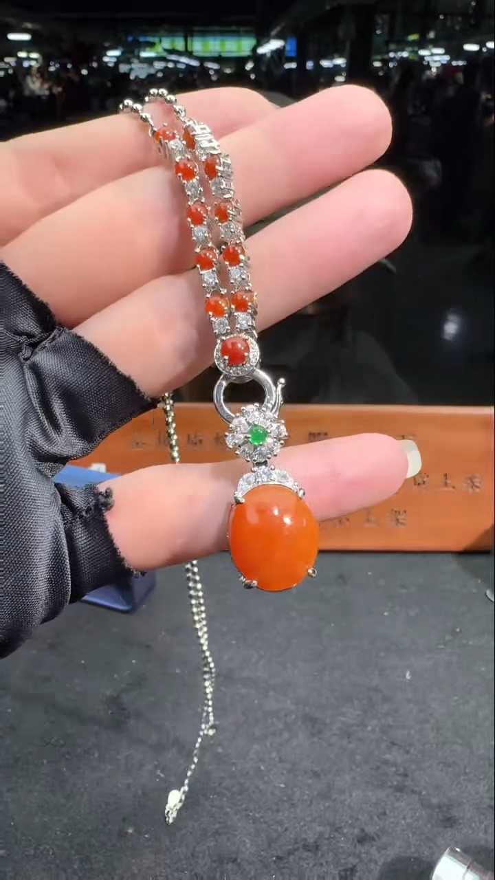 未镶嵌定制翡翠0970539688多样性发货