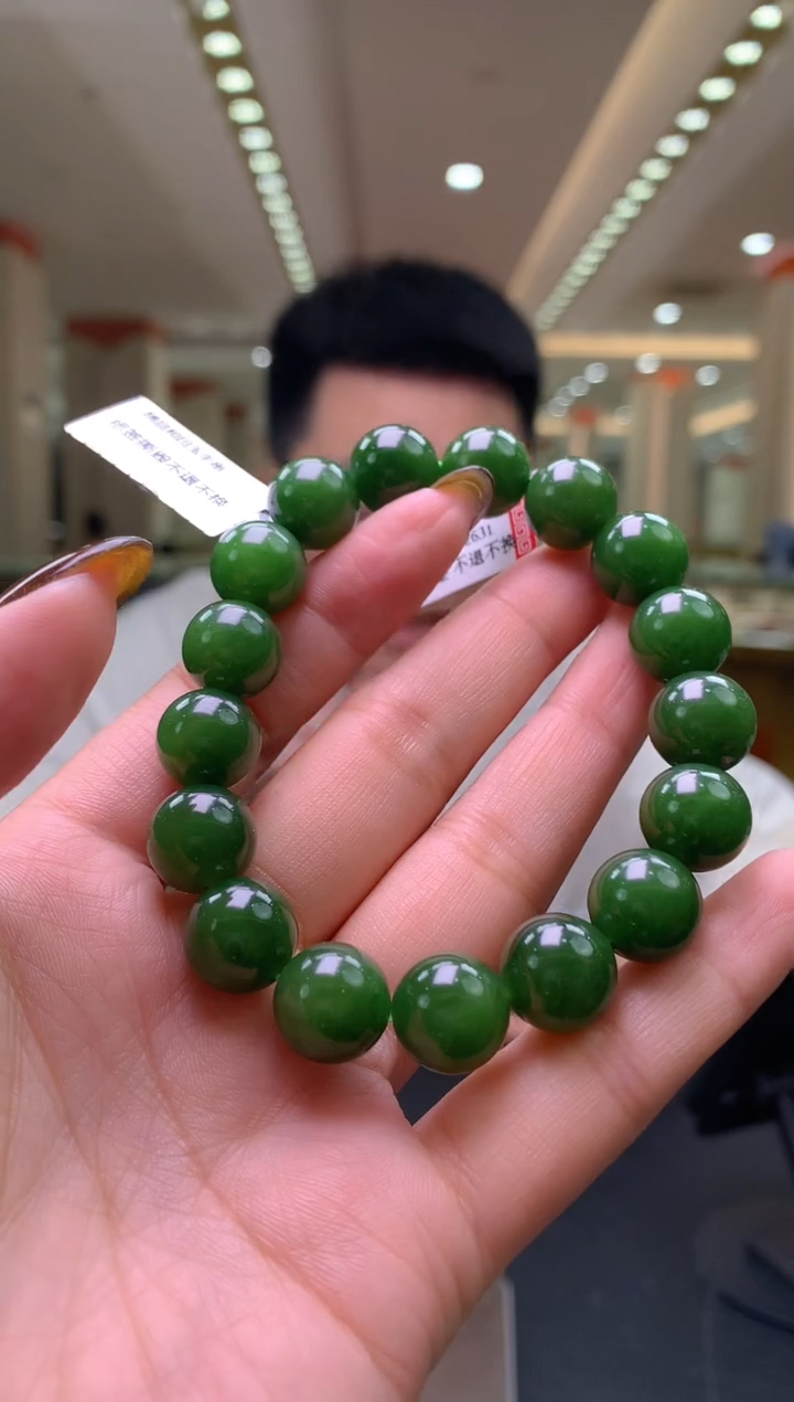 定制和田玉天然和田玉（拍一发一)