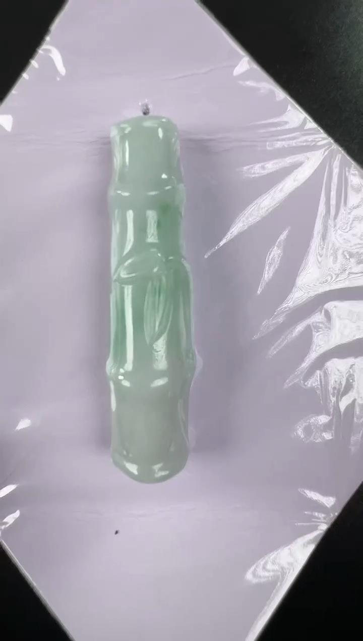吊坠(不含链)未镶嵌翡翠翡翠吊坠