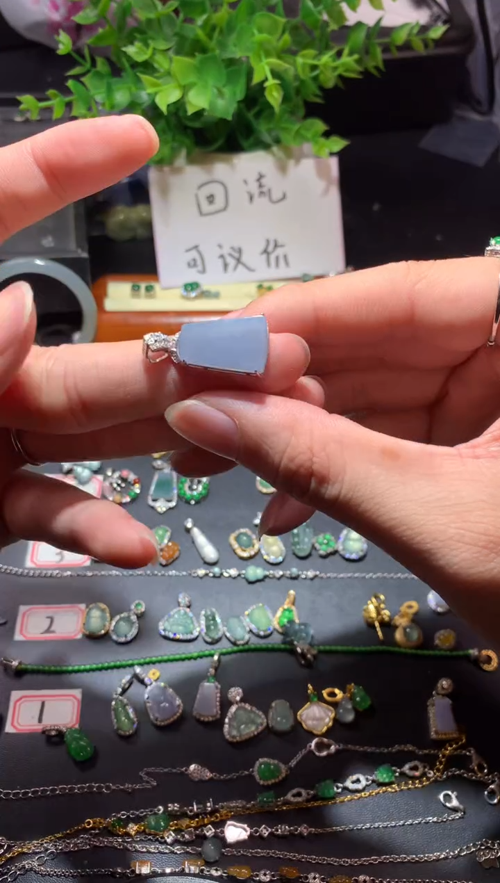 颈饰银S925镶嵌翡翠1*好1