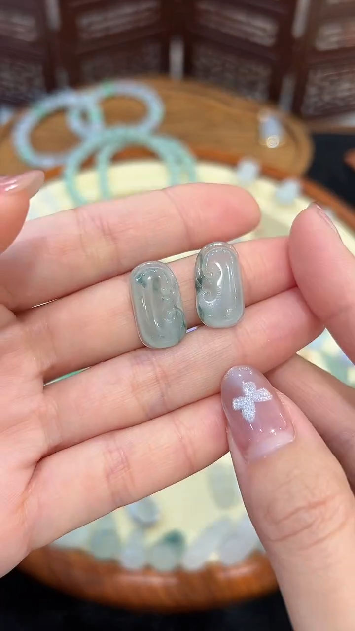 【闪购商品】翡翠吊坠(不含链)未镶嵌011缅甸A货翡翠如意