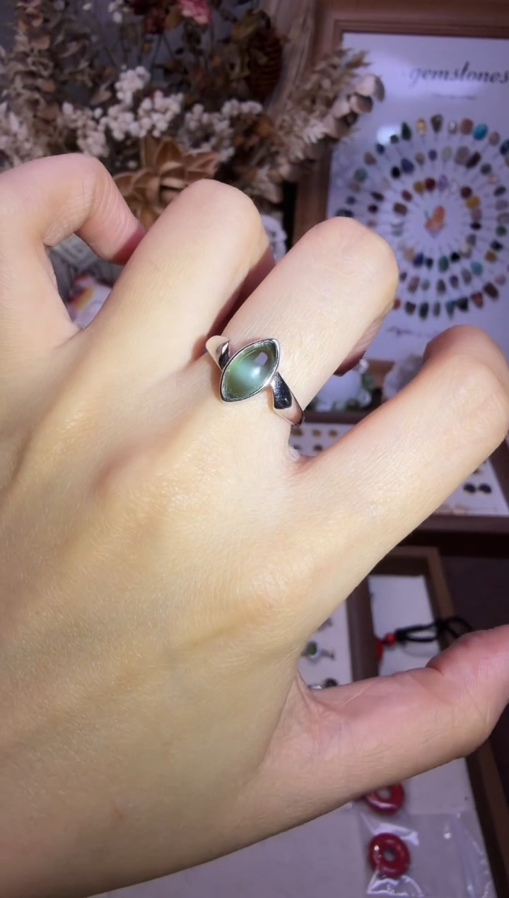 水晶摆件未镶嵌戒指