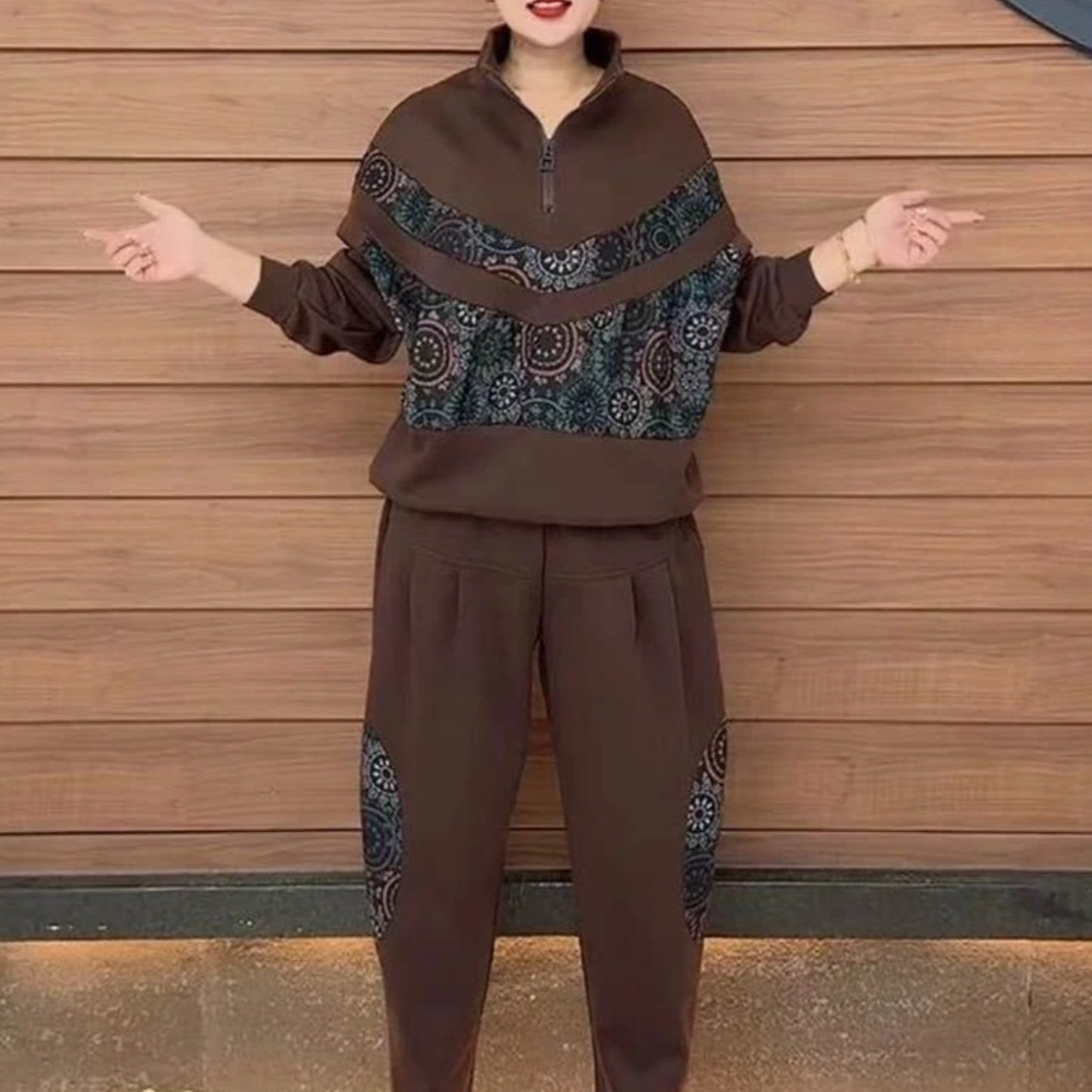 春秋款中老年妈妈长袖套装2025新款印花拼接时尚拉链开衫两件女装