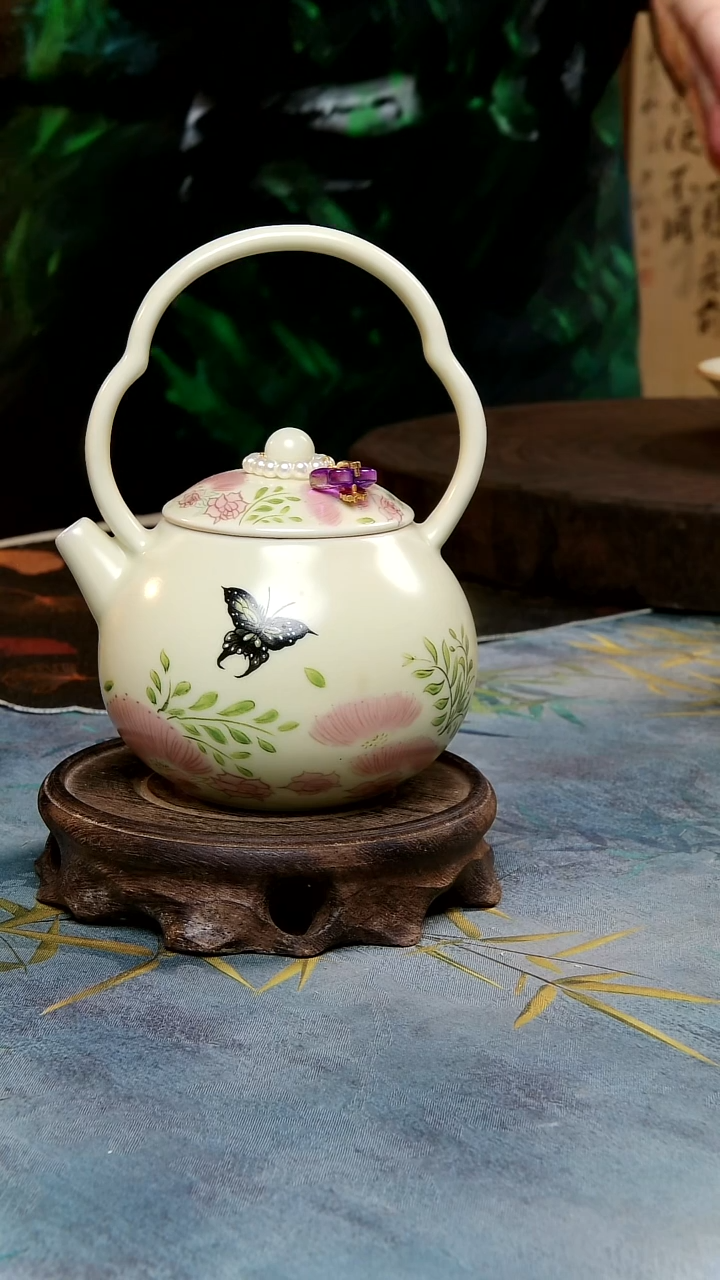 亘古茶具福利分享@提梁壶