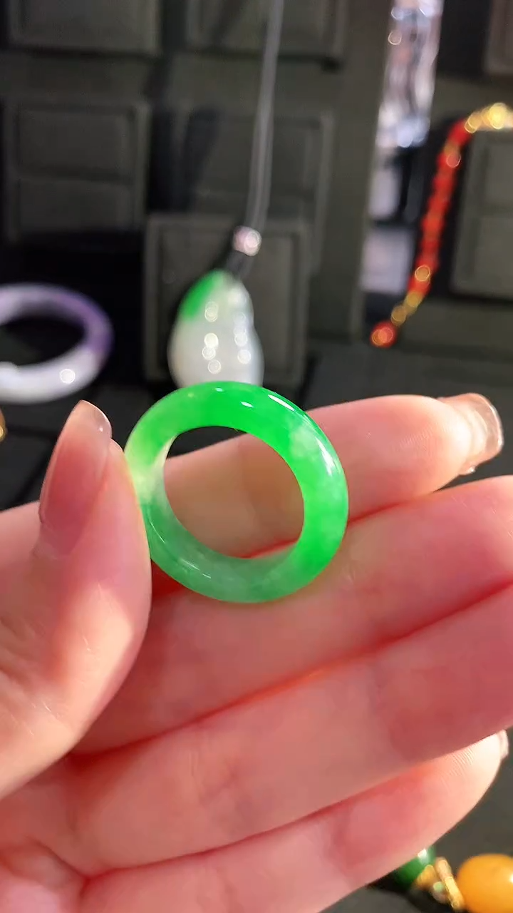 【闪购商品】翡翠未镶嵌戒指手饰